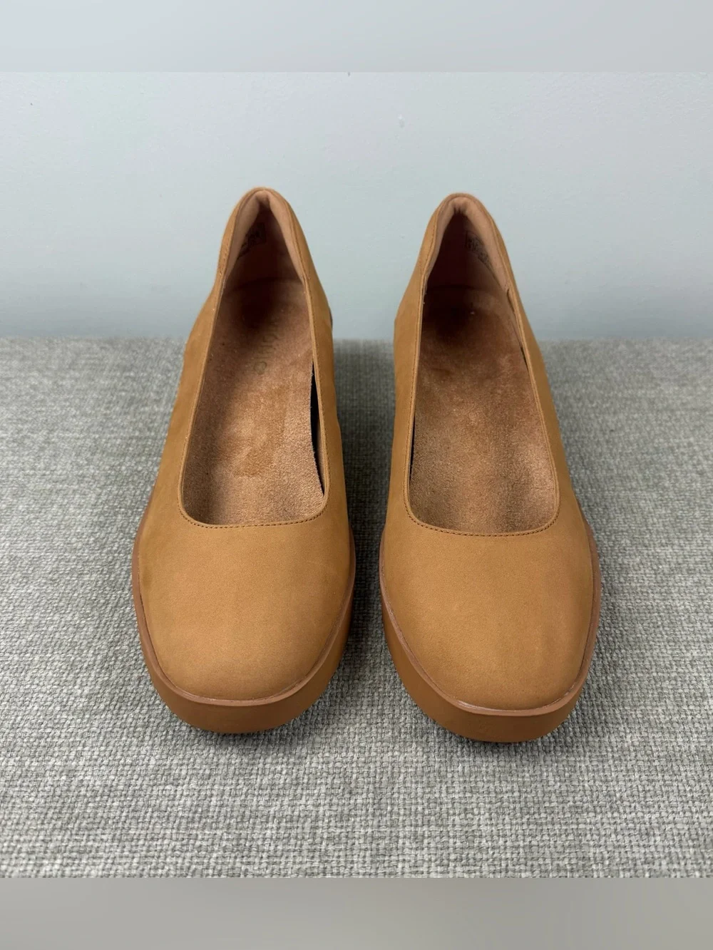 Vionic Sereno Womens Wedge Heel Comfort Pump Tan Suede Size 9 Office Career